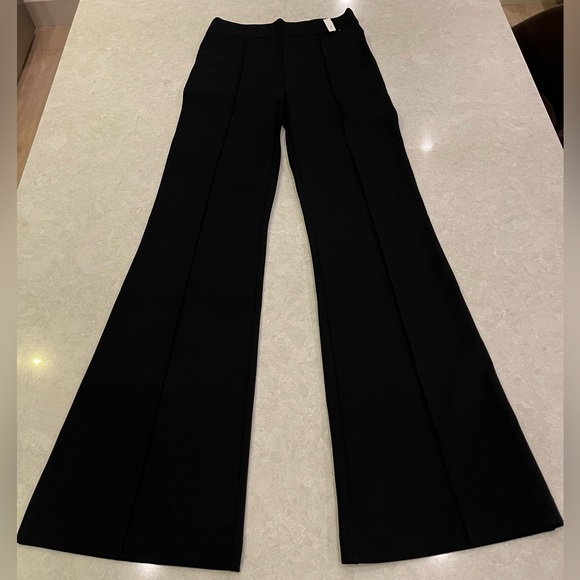 SPANX The Perfect Pant Hi-Rise Flare 20252R Black Size L - Picture 2 of 10